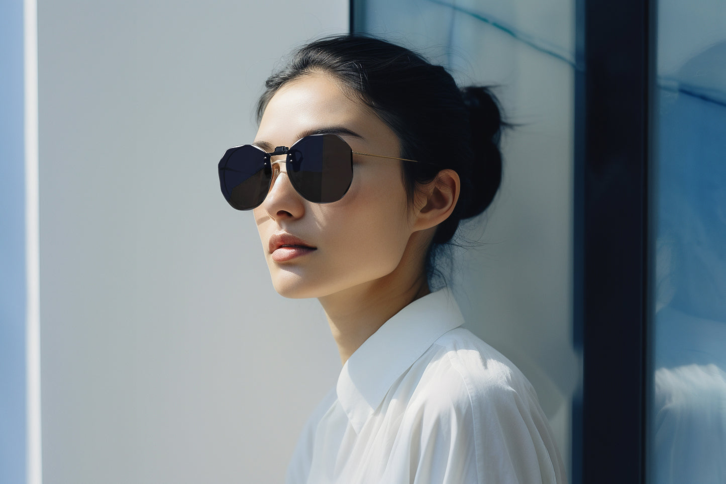 TINHAO Polarized Clip on Sunglasses for Women Men Polygon Flip Up UV400 Protection Over Prescription Glasses