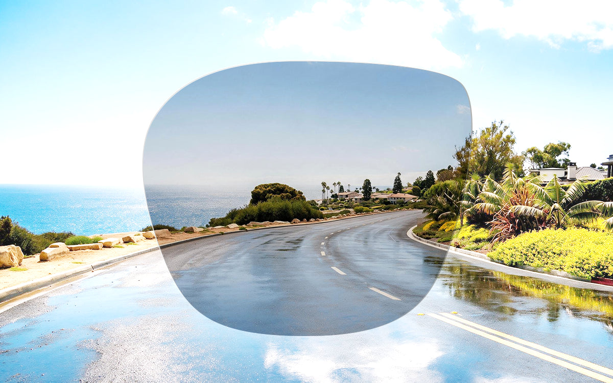 Photochromic polarized lenses used for daytime driving